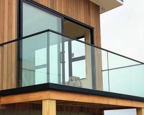 Aluminium Glass Railing